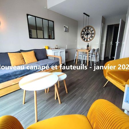 Au Guilvinec Seaside Retreat: Ocean Views, Pool & Garden Oasis Apartment Exterior photo