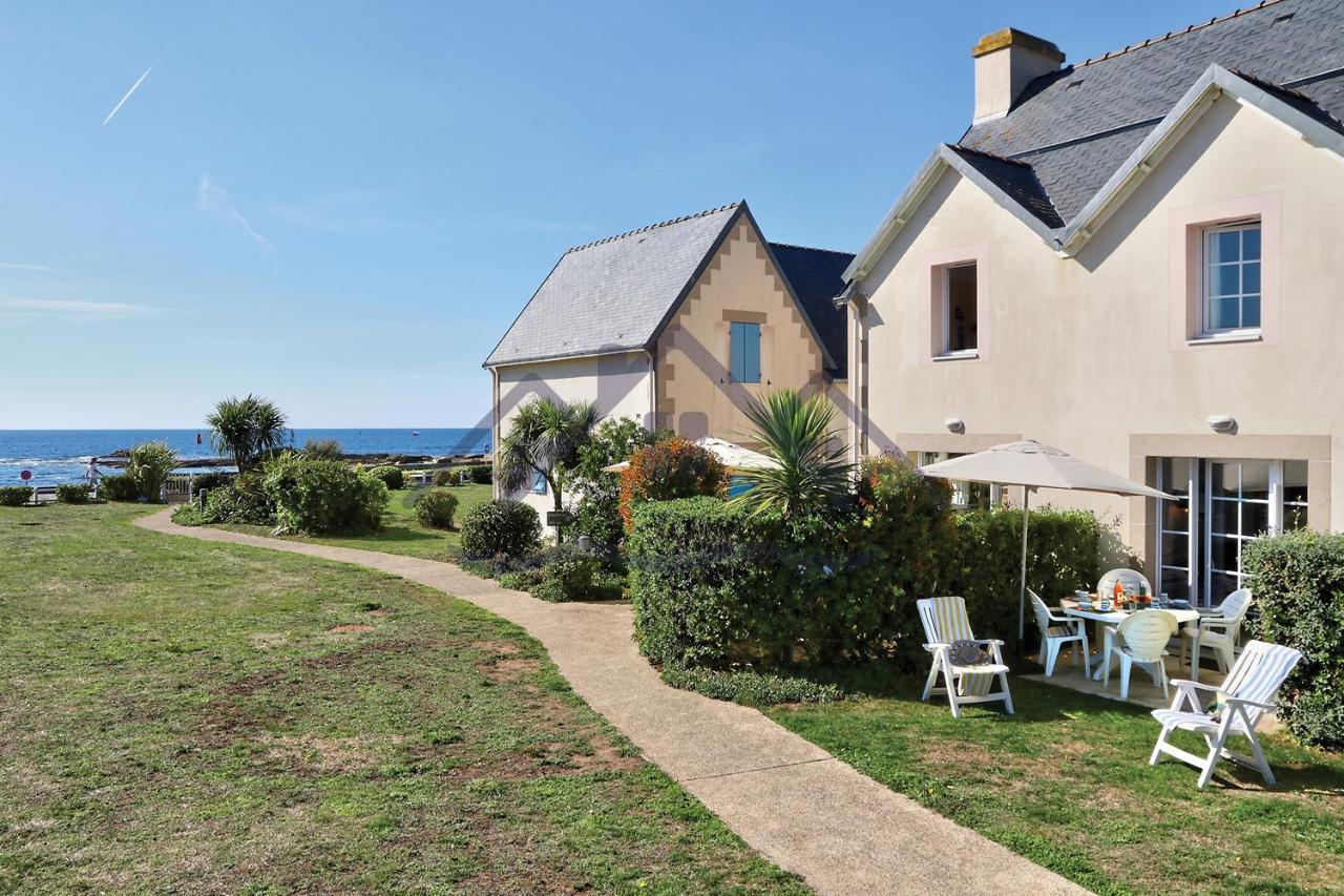 Au Guilvinec Seaside Retreat: Ocean Views, Pool & Garden Oasis Apartment Exterior photo